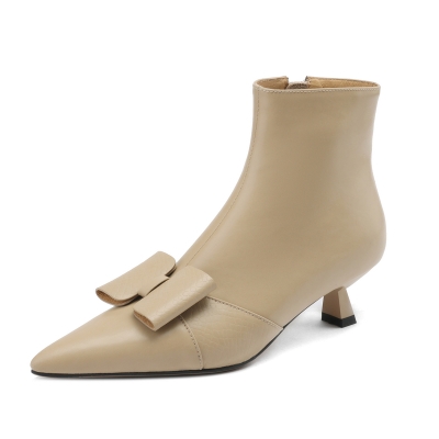  Bottines à bout pointu et nœud papillon abricot