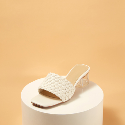 Sandales à glissière blanches à talons épais tissés mignons