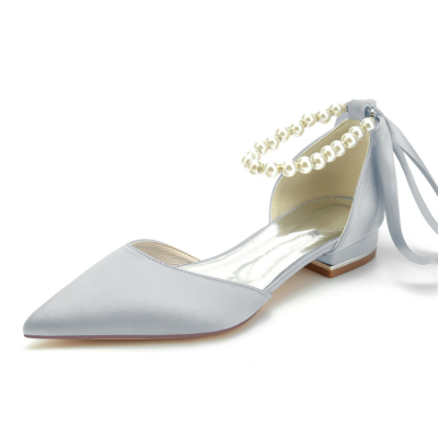 Chaussures d'Orsay à bout pointu en satin avec bride à la cheville et perles grises pour le travail