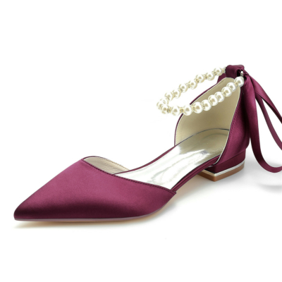 Chaussures d'Orsay à bout pointu en satin avec bride à la cheville et perles bordeaux pour le travail