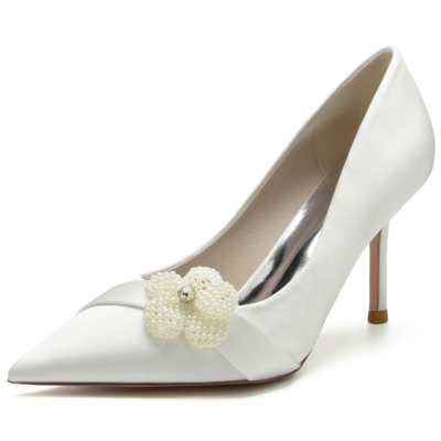 Escarpins de mariée en satin beige avec boucle de fleurs et chaussures à talons aiguilles