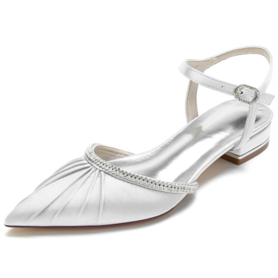 White Plisse Strass Flats Satin Ankle Strap Flat Women Chaussures pour la danse