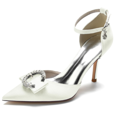 Chaussures D'orsay à talons en satin avec boucle circulaire et strass ivoire