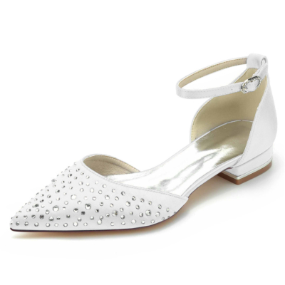 Chaussures plates ornées de strass blancs D'orsay avec bride à la cheville et bijoux pour mariage