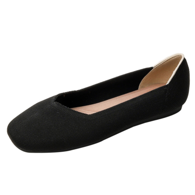 Chaussures plates noires à bout carré pour femmes