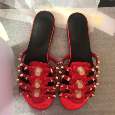 Sandales Plates Rouges à Lanières Multiples Chaussures Plates Cloutées De Plage