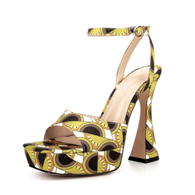 Sandales à plateforme motif jaune talon bobine bout carré bride cheville chaussures de fête